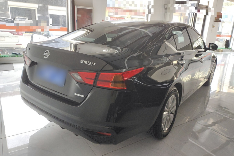 日产 天籁 2021款 2.0L XE 时尚版车身外观6003