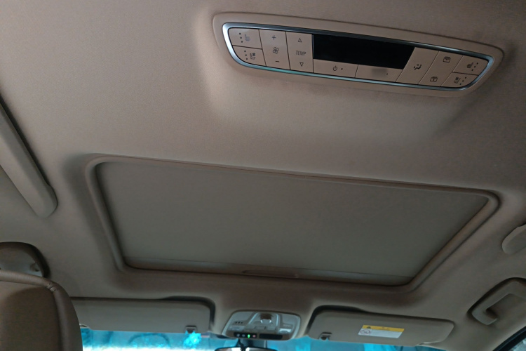 别克GL8 2017款 ES 28T 豪华型 国V中控内饰22