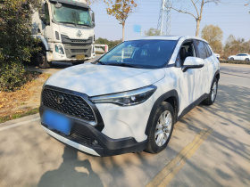 丰田 卡罗拉锐放 2022款 2.0L 豪华版