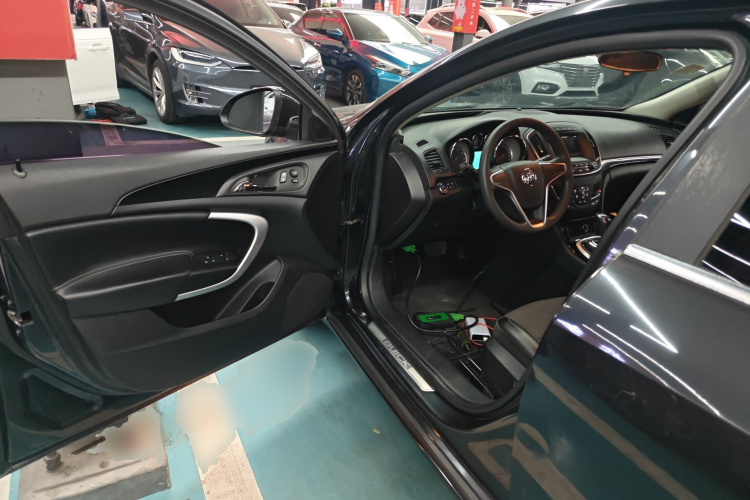 别克 君威 2015款 1.6T 领先技术型中控内饰20