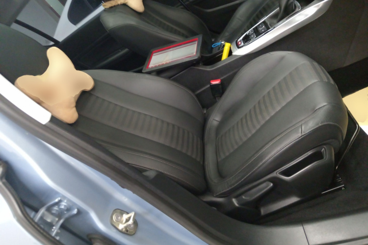 标致308S 2015款 1.6T 自动睿驰版局部细节41