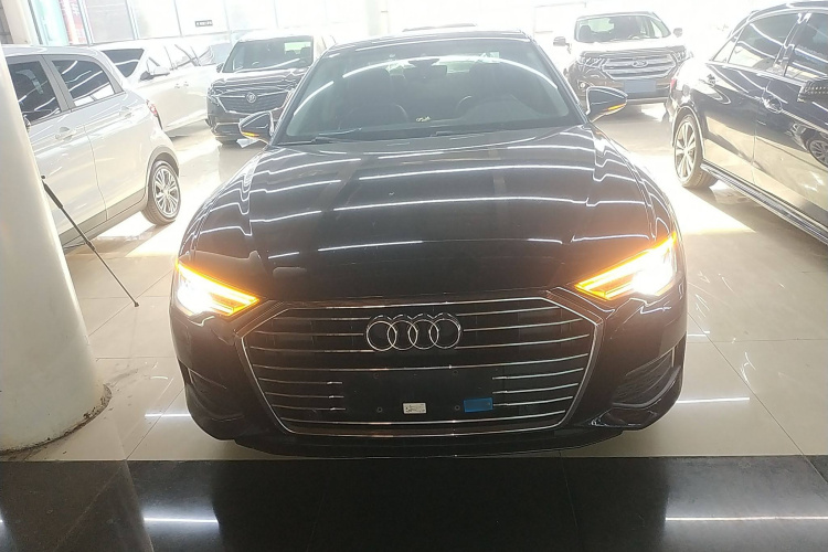 奥迪A6L 2019款 40 TFSI 豪华致雅型车身外观6001