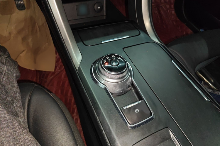 福特 蒙迪欧 2017款 EcoBoost 180 时尚型局部细节18