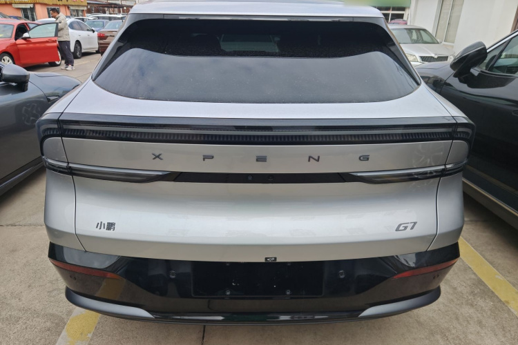小鹏G7 2025款 702 超长续航 Max车身外观6004