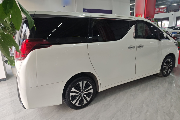 丰田 埃尔法 2018款 改款 3.5L 尊贵版车身外观7