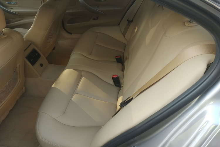 宝马3系 2016款 320Li 进取型中控内饰7004