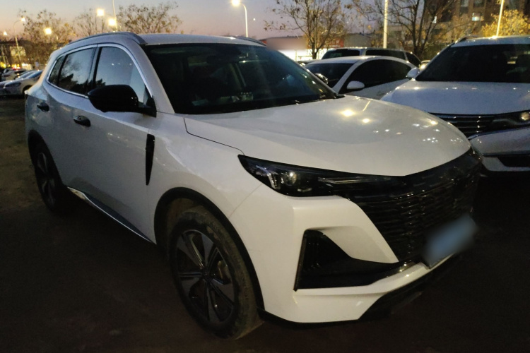 长安CS55PLUS 2022款 第二代 1.5T DCT尊贵型车身外观6002