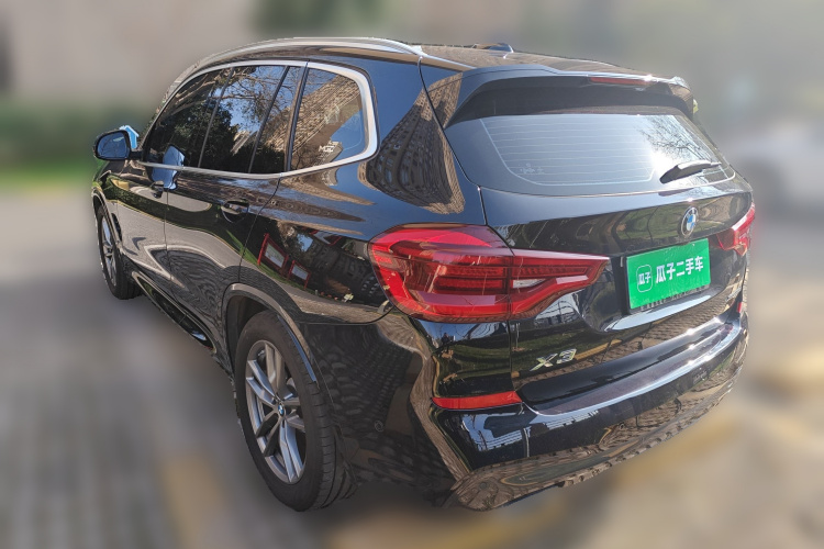 宝马X3 2020款  xDrive28i M运动套装车身外观5