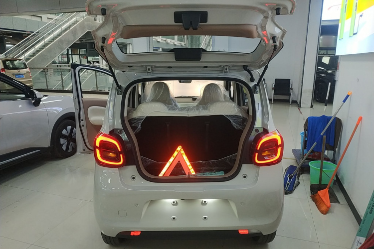 五菱汽车 宏光MINIEV 2025款 四门版 进阶款局部细节23