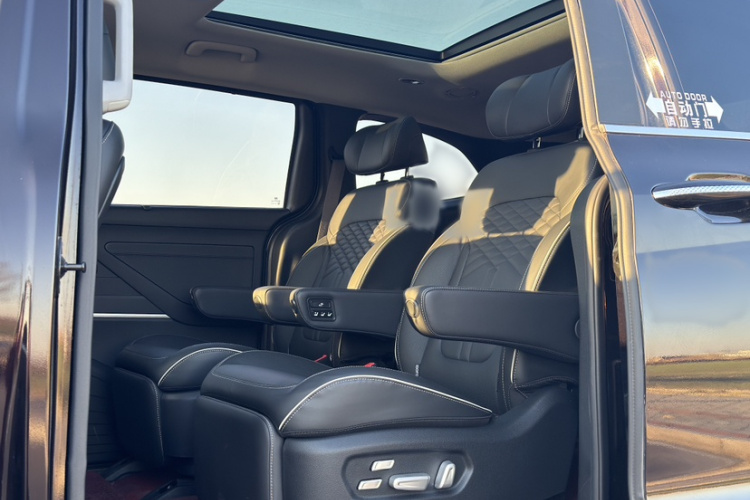 现代 库斯途 2021款 380TGDi 智爱尊贵版 LUX Premium中控内饰7005