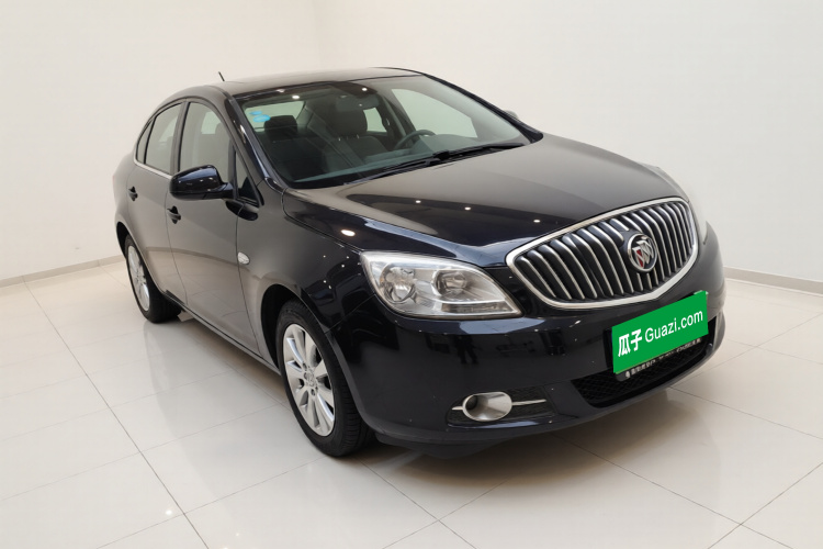 别克 英朗 2013款 GT 1.8L 自动时尚版车身外观3