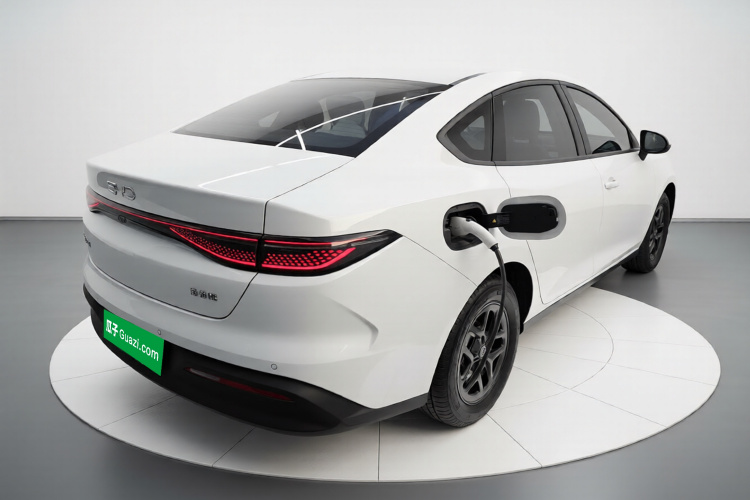 比亚迪 海豹05 DM-i 2025款 DM-i 智驾版 55KM豪华型车身外观7