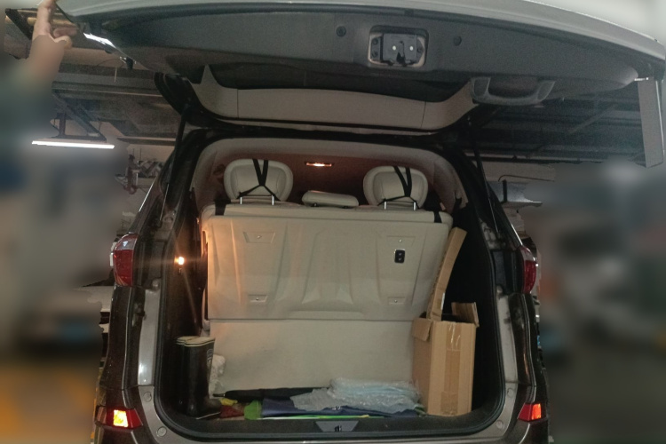 华颂7 2015款 2.0T 自动舒适型局部细节23