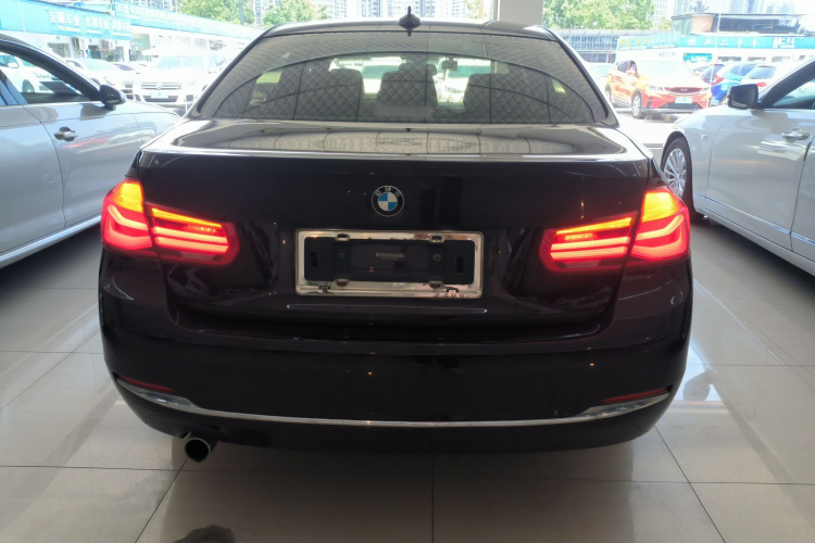 宝马3系 2016款 316Li 时尚型车身外观6004