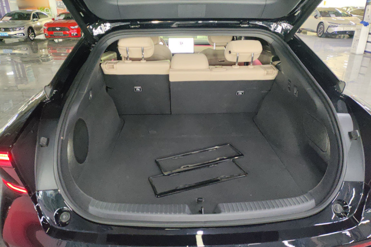 小鹏P7+ 2024款 长续航 Max局部细节23