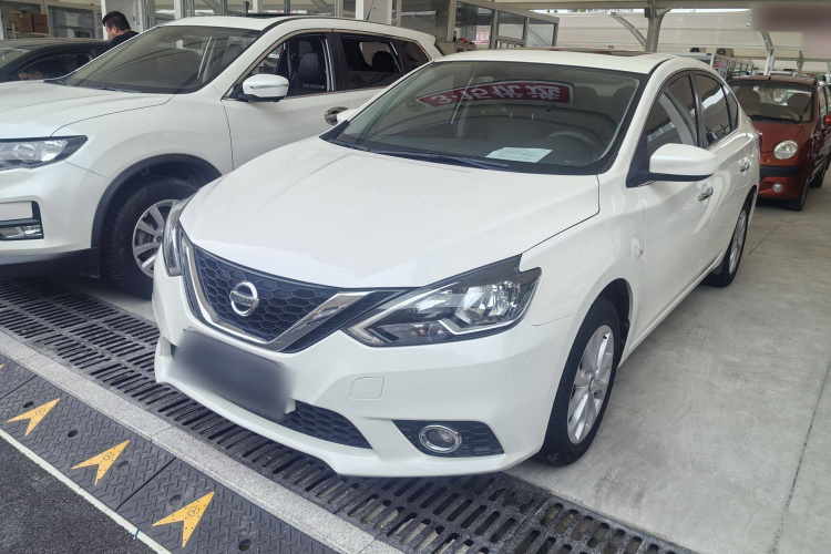 日产 轩逸 2021款 经典 1.6XL CVT豪华版车身外观1