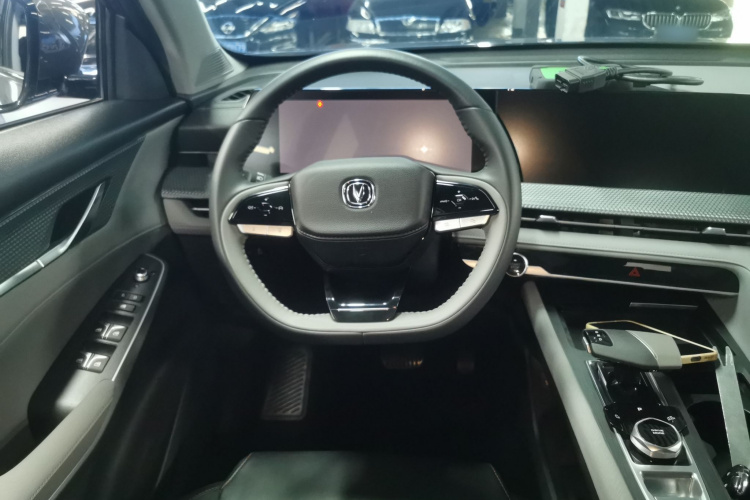 长安CS75 PLUS 2022款 第二代 1.5T 自动尊贵型局部细节13