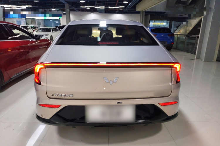 五菱汽车 五菱星光 2024款 共创版 510 进阶型车身外观6