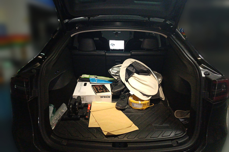 特斯拉 Model Y 2021款 标准续航后驱版局部细节23