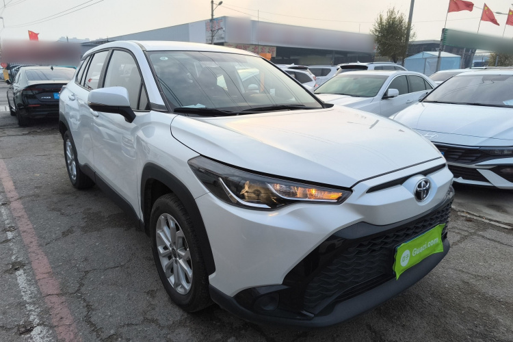 丰田 锋兰达 2023款 2.0L CVT精英版车身外观3