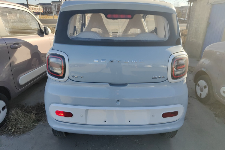 奔腾小马 2026款 222km 萌趣马 Plus车身外观6