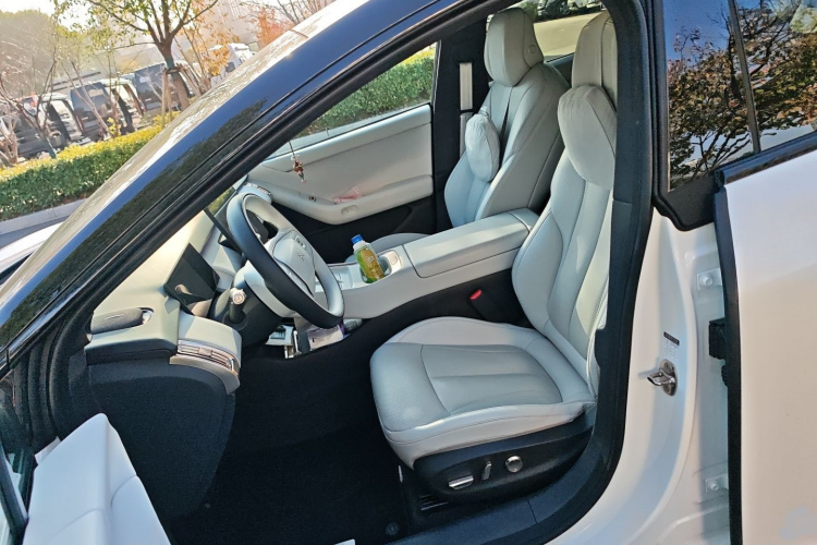 小鹏P7+ 2024款 超长续航 Max局部细节19