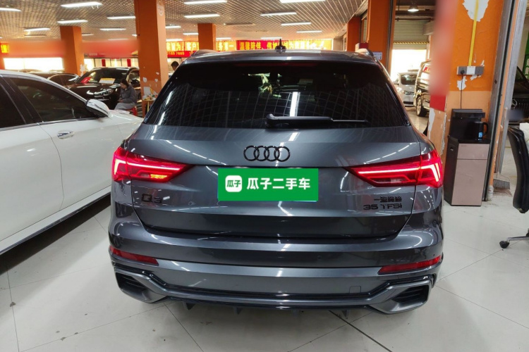 奥迪Q3 2024款 35 TFSI 时尚动感型车身外观6004