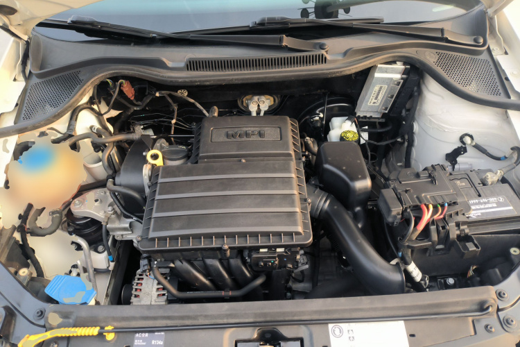 大众 Polo 2016款 1.4L 手动风尚型机舱底盘24