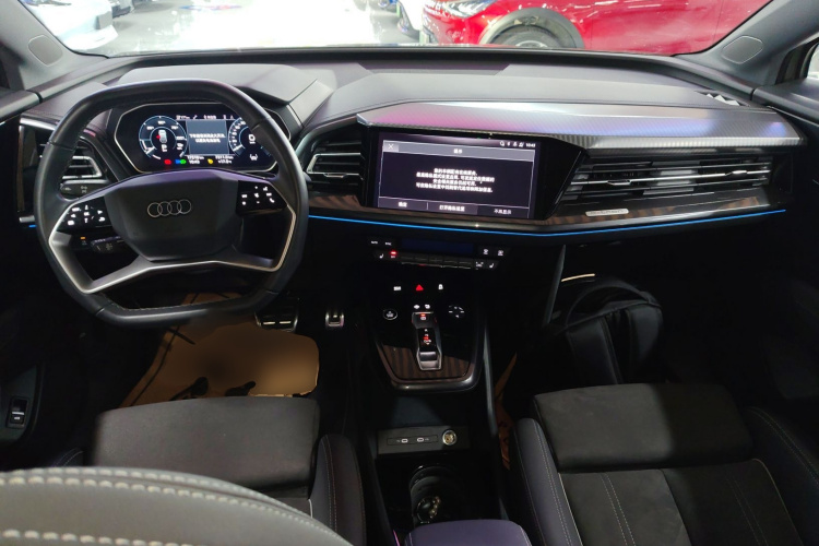 奥迪Q4 e-tron 2023款 40 e-tron 创境版中控内饰12