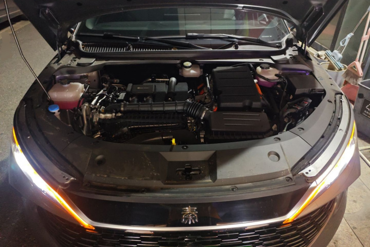 比亚迪 秦L 2024款 DM-i 120KM超越型局部细节24