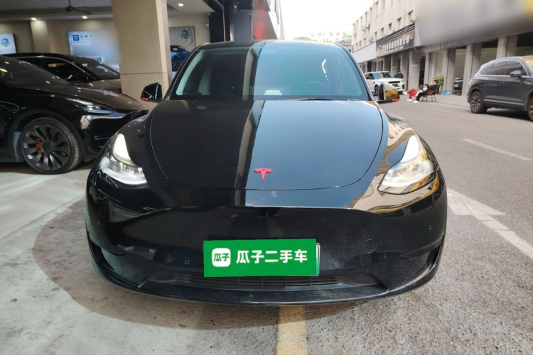 特斯拉 Model Y 2022款 改款 后轮驱动版车身外观6001