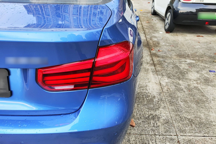 宝马3系 2018款 320i M运动套装车身外观6002