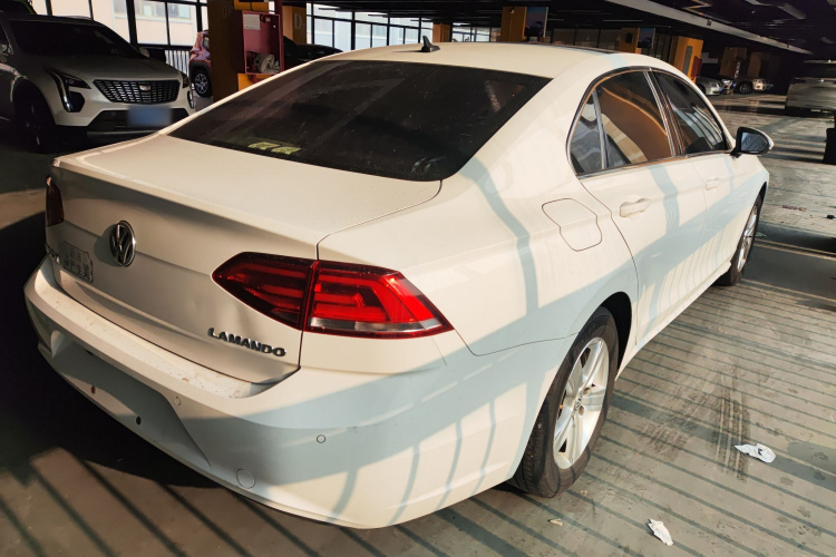 大众 凌渡 2017款 230TSI 手动风尚版车身外观6005