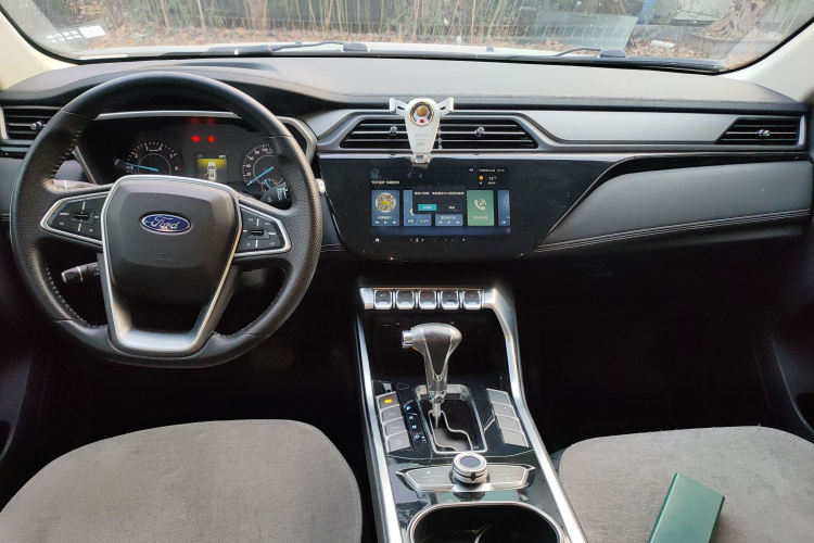 福特 2020款 领界S EcoBoost 145 CVT铂领型中控内饰7002