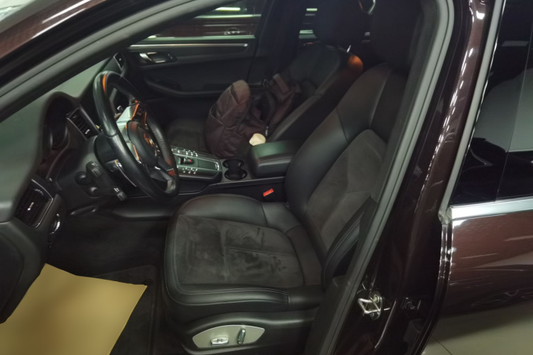 保时捷 2017款  Macan 2.0T中控内饰19