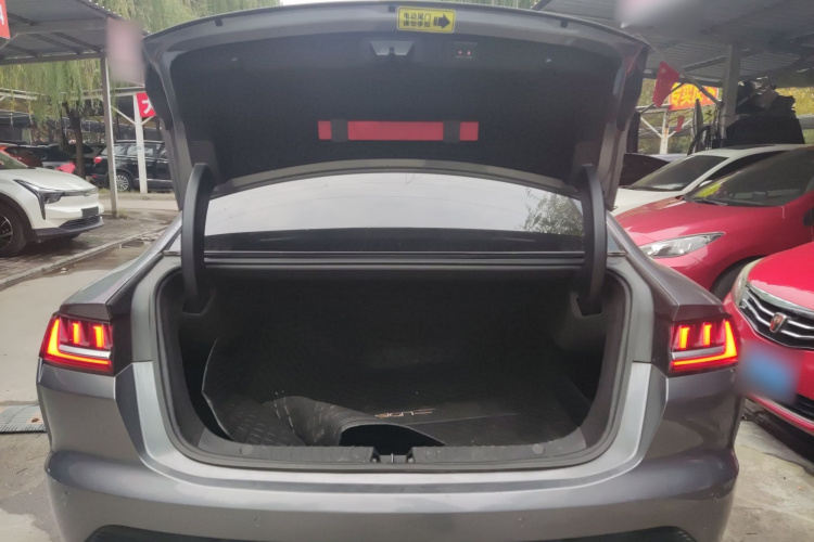 比亚迪 汉 2020款 EV 超长续航版豪华型局部细节23