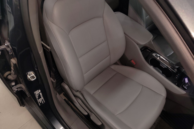 雪佛兰 迈锐宝XL 2018款 530T 自动锐享版局部细节41