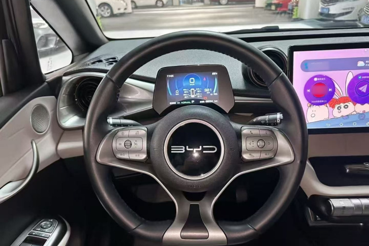 比亚迪 海豚 2023款 420km 时尚版中控内饰7003