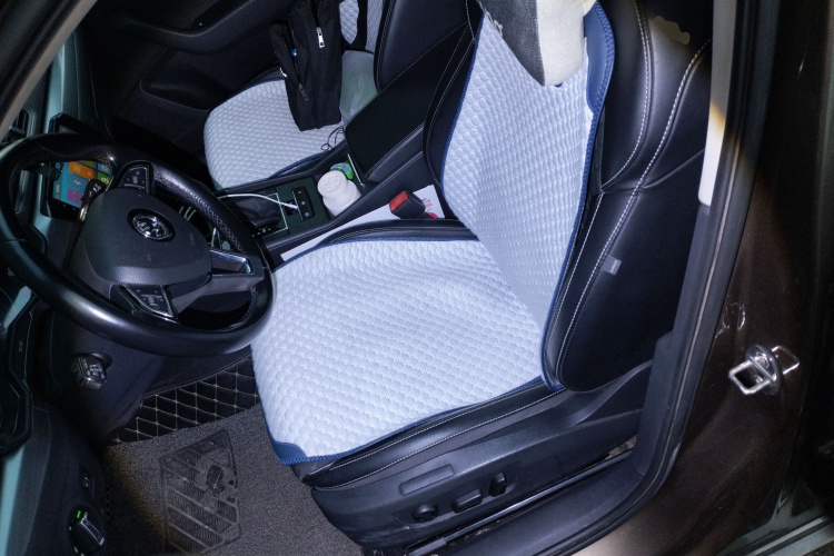 斯柯达 速派 2016款 TSI330 DSG创行版中控内饰19