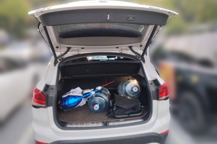 宝马X1 2020款 sDrive20Li 尊享型中控内饰23