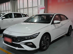 现代 伊兰特 2023款 1.5L CVT GLX精英版