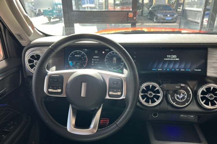 坦克300 2021款 越野版 2.0T 挑战者局部细节13