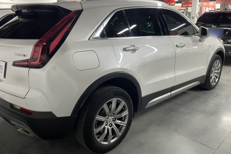 凯迪拉克XT4 2020款 改款 28T 两驱领先型车身外观6004