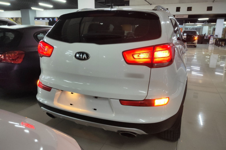 起亚 智跑 2015款 2.0L 自动两驱版DLX车身外观6004