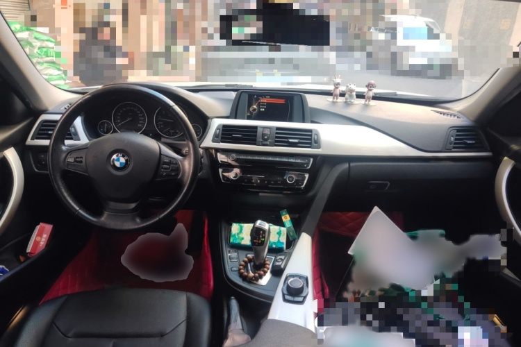 宝马3系 2016款 320Li 进取型中控内饰7002
