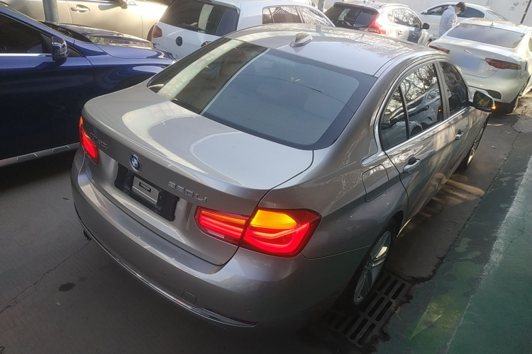 宝马3系 2016款 320Li 进取型车身外观6005