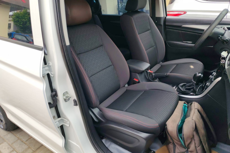 长安凯程 长安欧尚A600EV 2021款 EV局部细节41