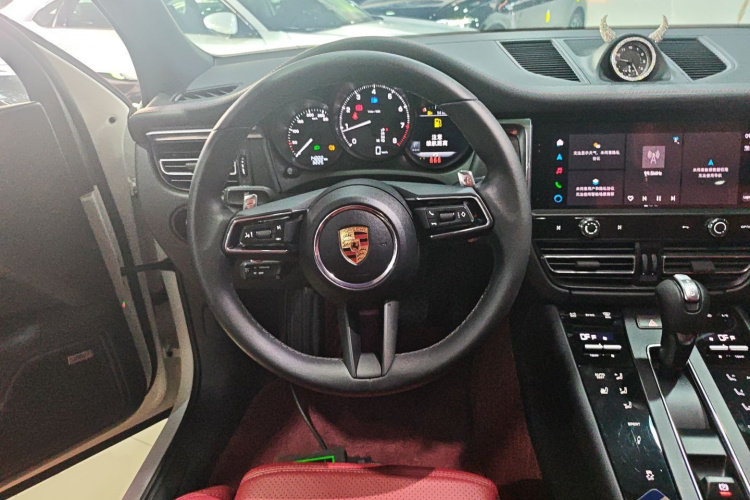 保时捷 2024款 Macan 2.0T中控内饰13