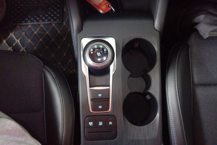 福特 福克斯Active 2021款 EcoBoost 180 自动劲潮型局部细节18