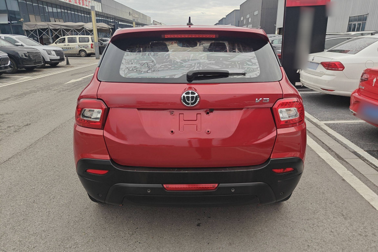 中华V3 2016款 1.5L 手动舒适型车身外观6004